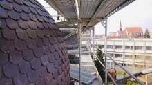 Mesto obnovuje strechu synagógy